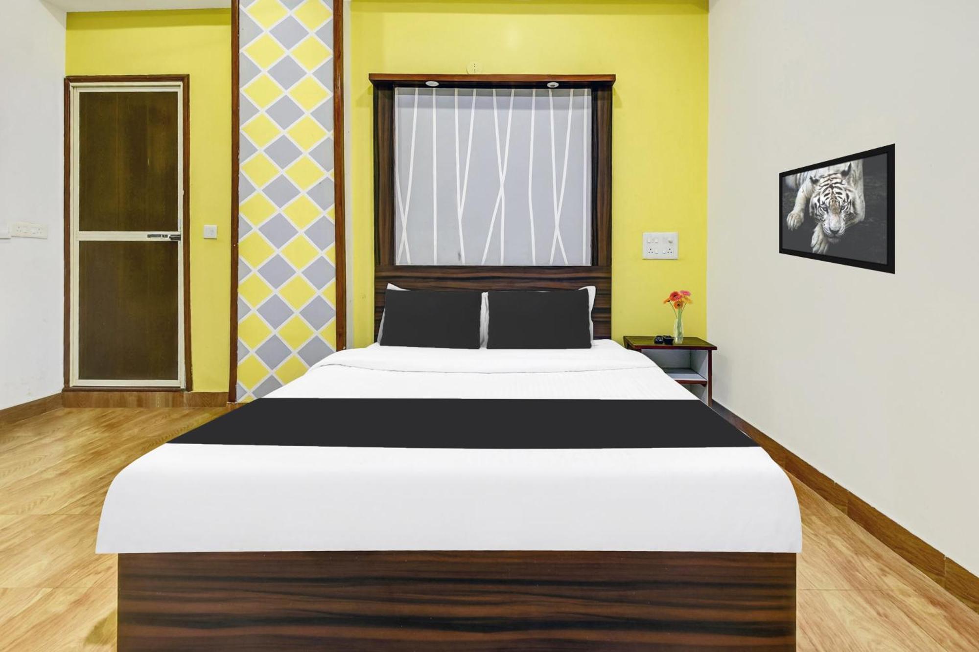Super Hotel O Porvorim Near Mall De Goa Bagian luar foto