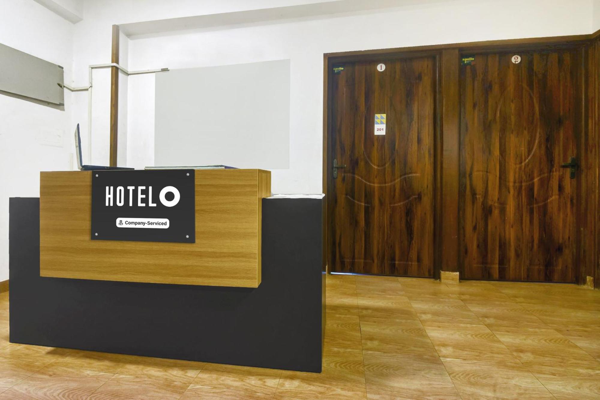 Super Hotel O Porvorim Near Mall De Goa Bagian luar foto