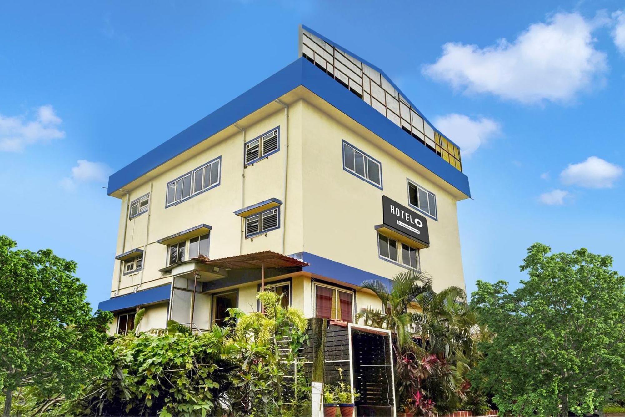 Super Hotel O Porvorim Near Mall De Goa Bagian luar foto