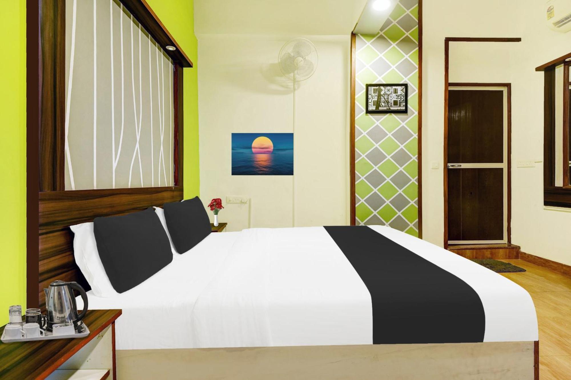 Super Hotel O Porvorim Near Mall De Goa Bagian luar foto