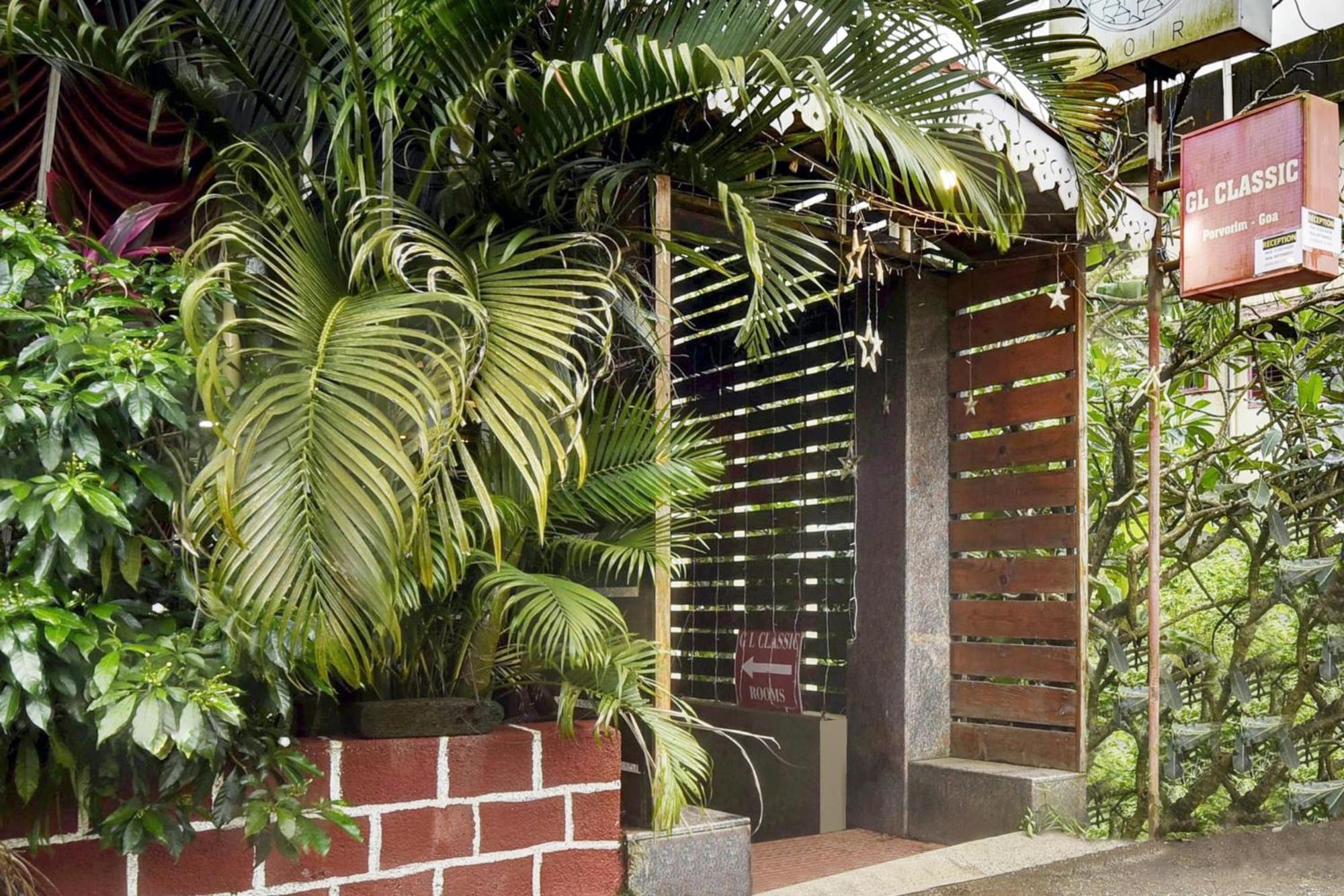 Super Hotel O Porvorim Near Mall De Goa Bagian luar foto