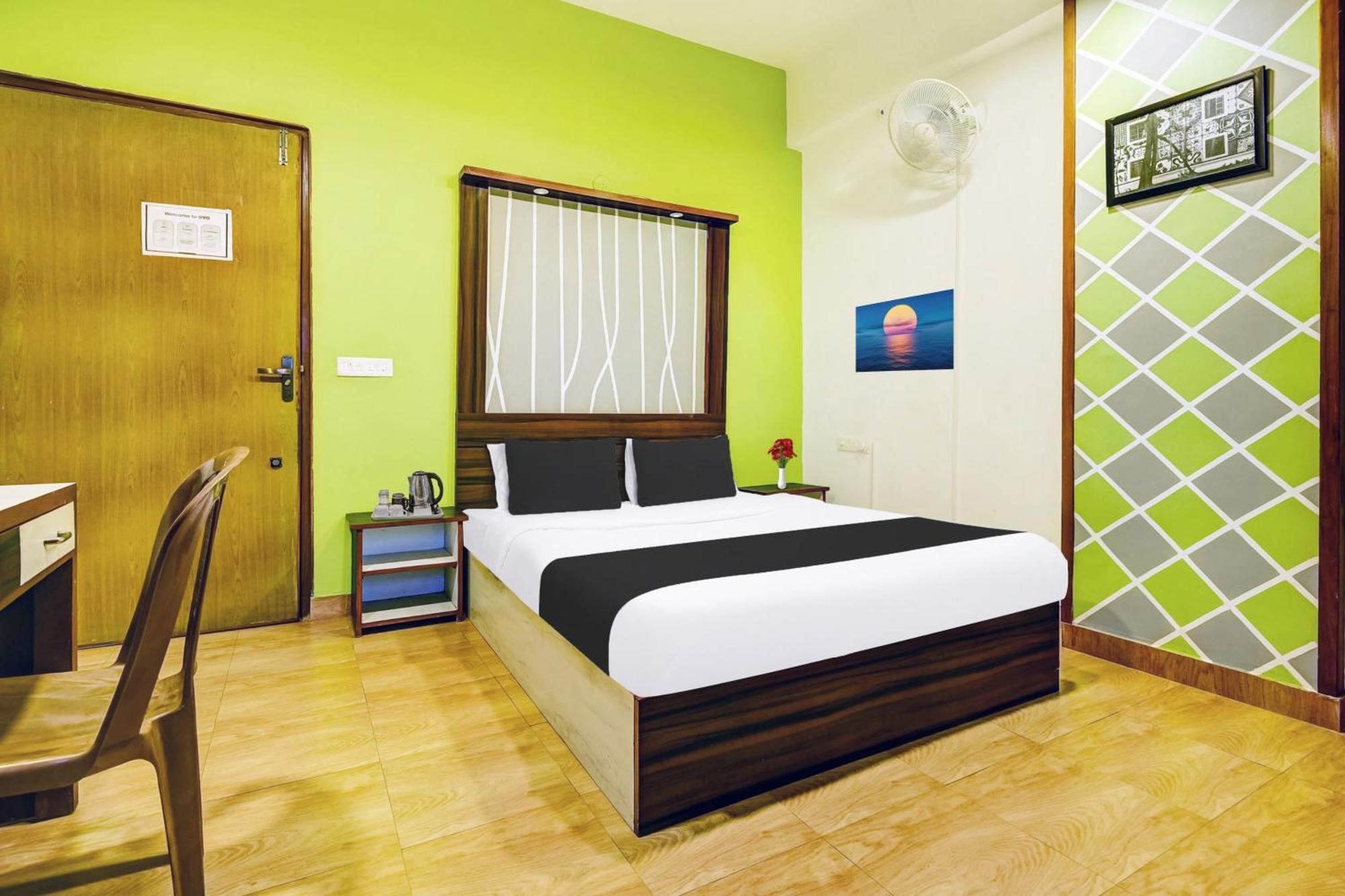 Super Hotel O Porvorim Near Mall De Goa Bagian luar foto