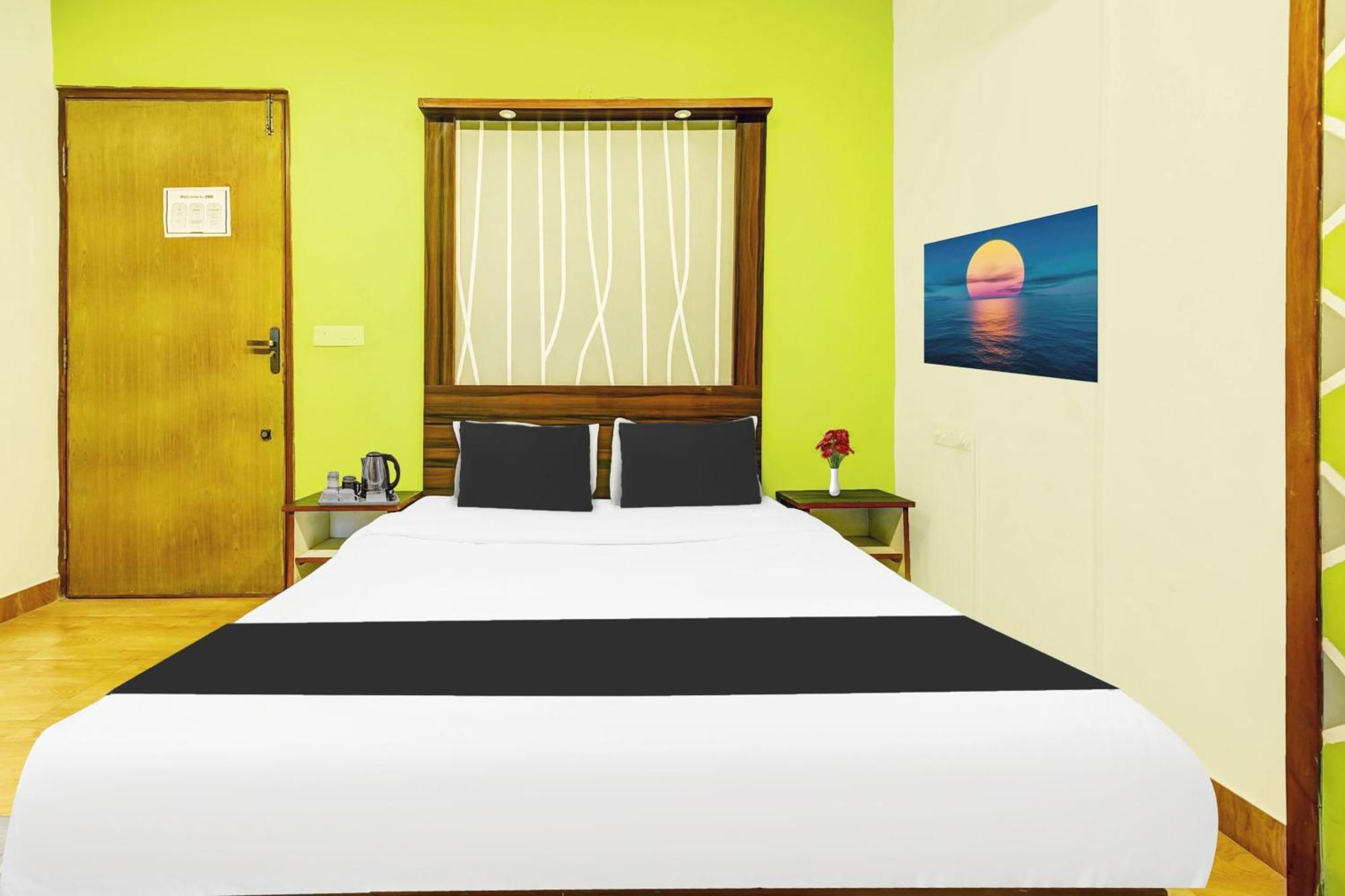 Super Hotel O Porvorim Near Mall De Goa Bagian luar foto